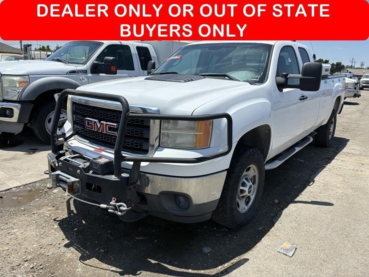 2012-gmc-sierra-2500-image-1