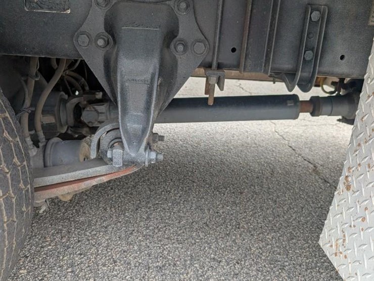 2012-freightliner-m2-stakebed-truck-image-24