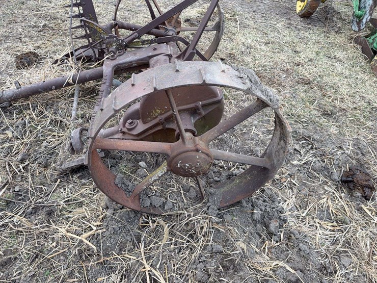 john-deere-no.-4-sickle-bar-mower-image-12