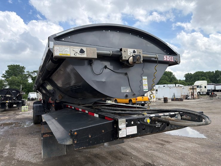 2023-sidump'r-side-dump-image-14
