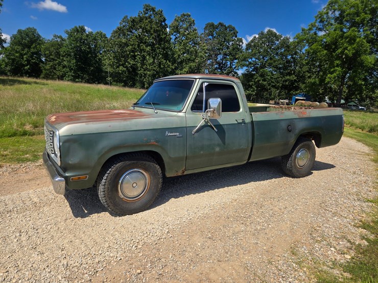 1977-dodge-150-image-3