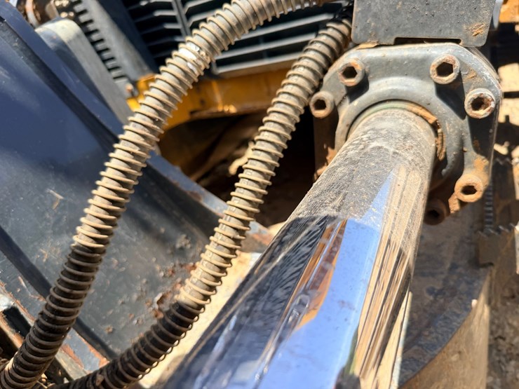 2017-deere-950k-image-189