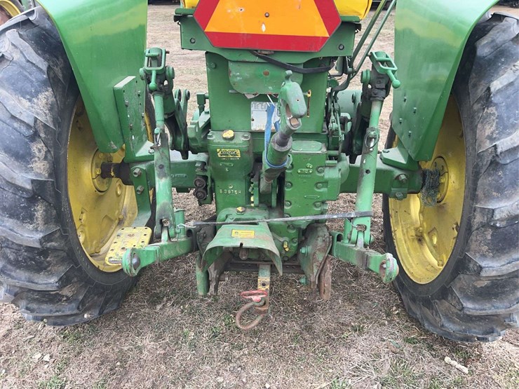 john-deere-530-image-39