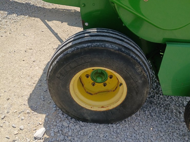 john-deere-348-image-32
