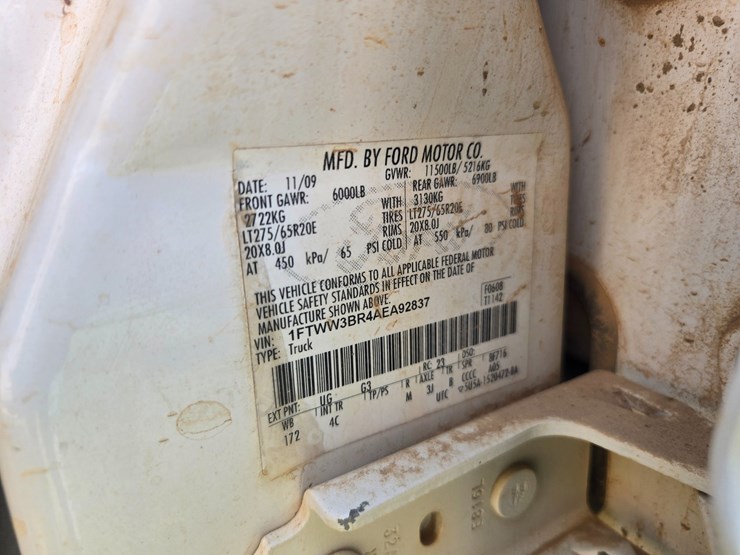 2010-ford-f350-image-22