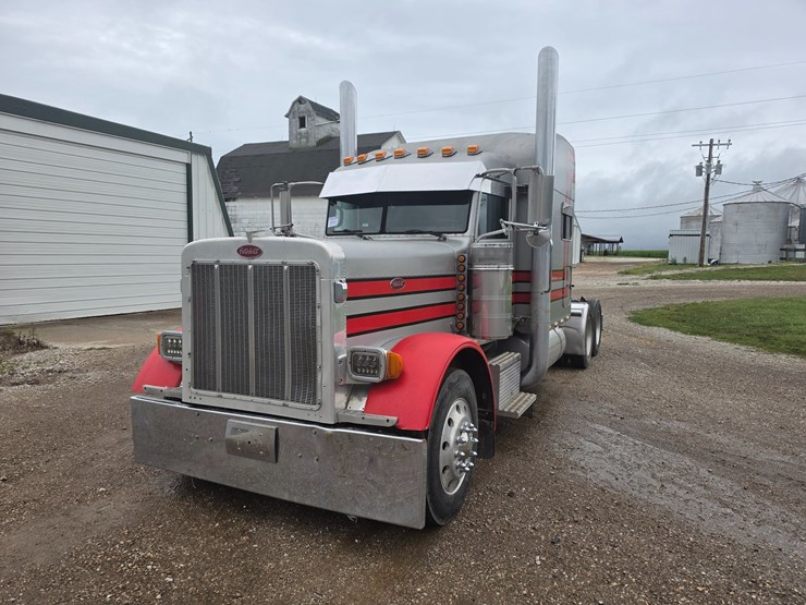 2006-peterbilt-379-image-1