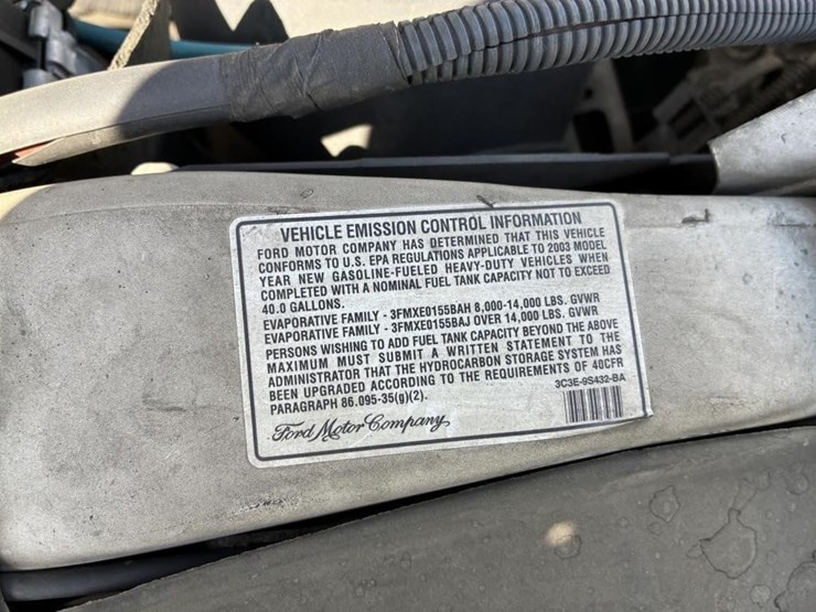 2003-ford-f450-image-13