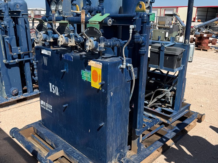 caterpillar-550-image-3