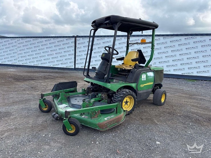 2004-john-deere-f1445-image-1