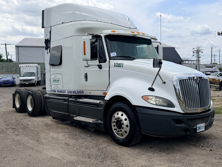 2014-international-prostar-image-20
