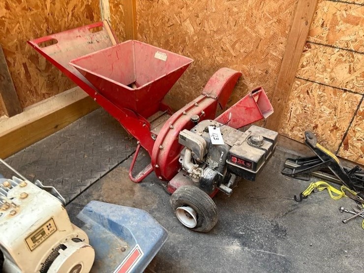 mtd-8hp-chipper/shredder-image-2