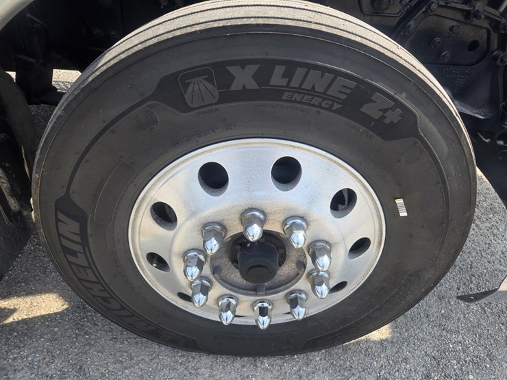 2018-kenworth-t680-image-96