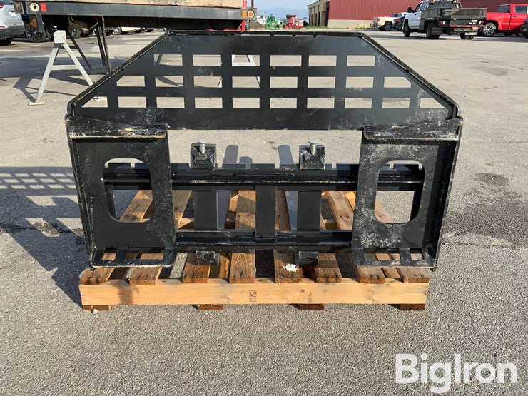 2026-massey-ferguson-730-image-10