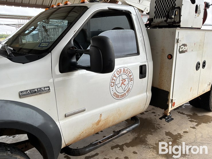 2006-ford-f550-image-12