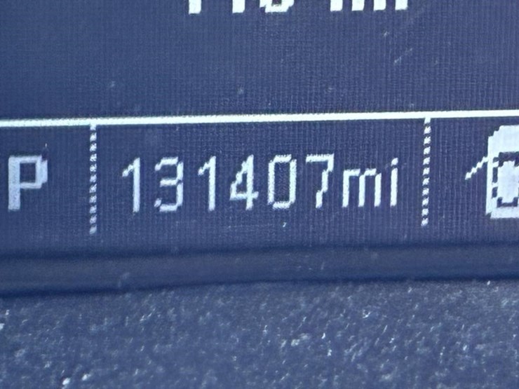 2018-chevrolet-silverado-1500-image-23