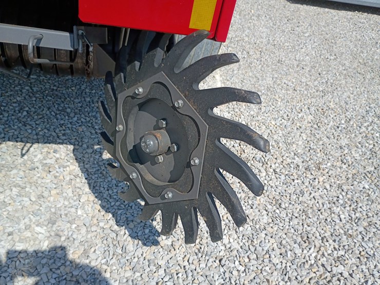 massey-ferguson-1745-image-26