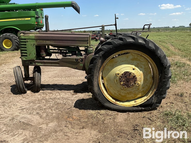 1949-john-deere-b-image-8