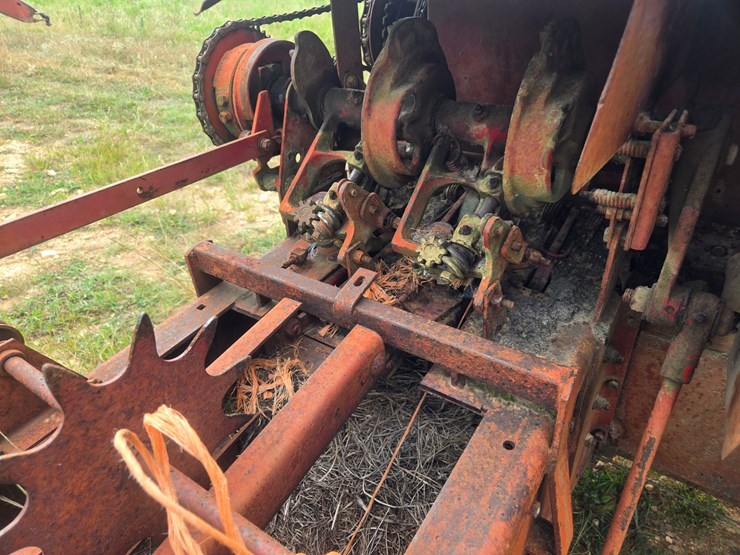new-holland-277-image-26