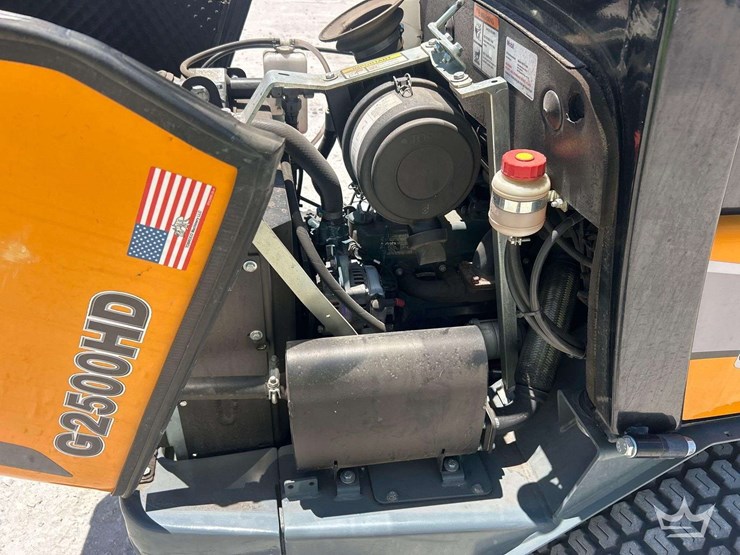 2023-giant-g2500-hd-image-7