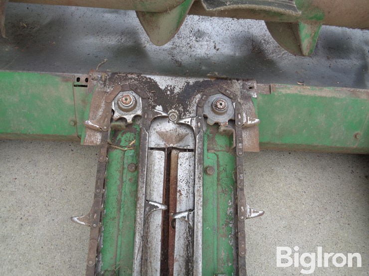 john-deere-444-image-13
