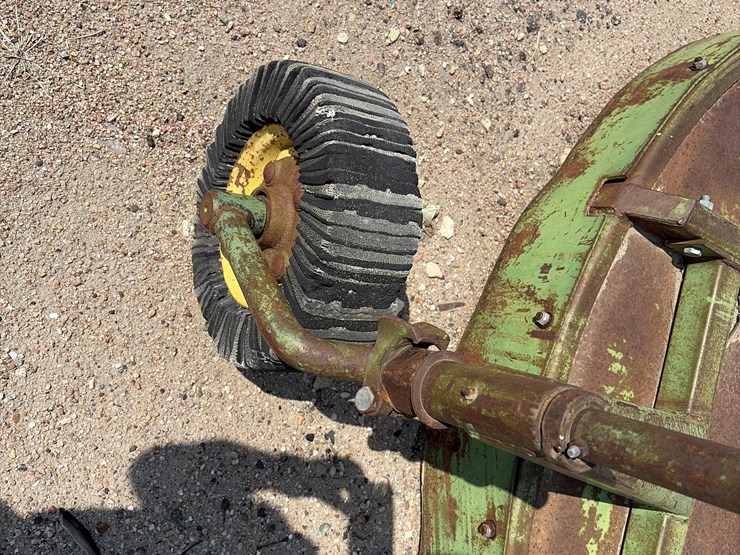 john-deere-709-image-16