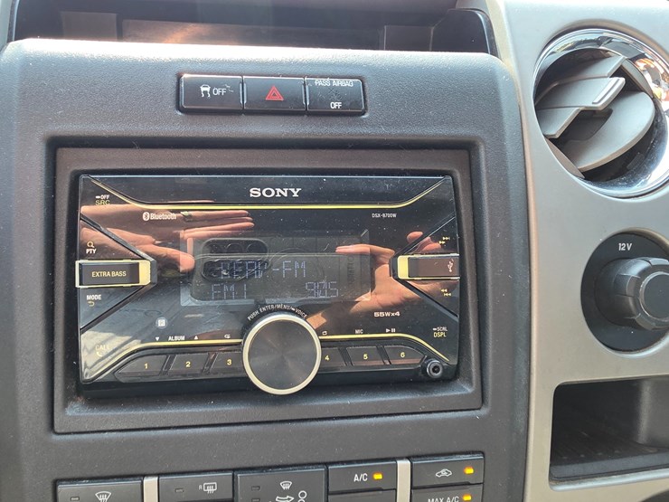 2012-ford-f150-image-30