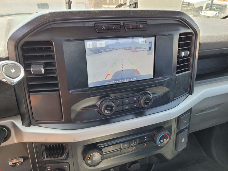 2023-ford-f150-image-14