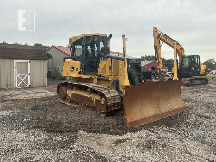 2014-deere-750k-xlt-image-6
