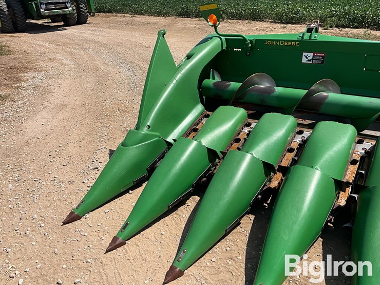 2010-john-deere-612c-stalkmaster-image-10