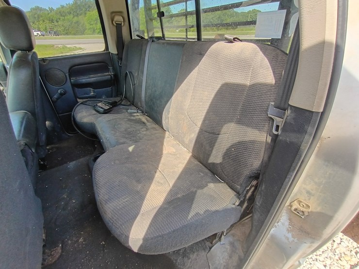 2003-dodge-ram-3500-image-56