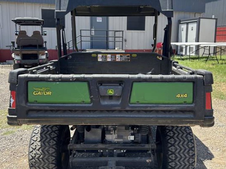 john-deere-gator-hpx615e-image-5