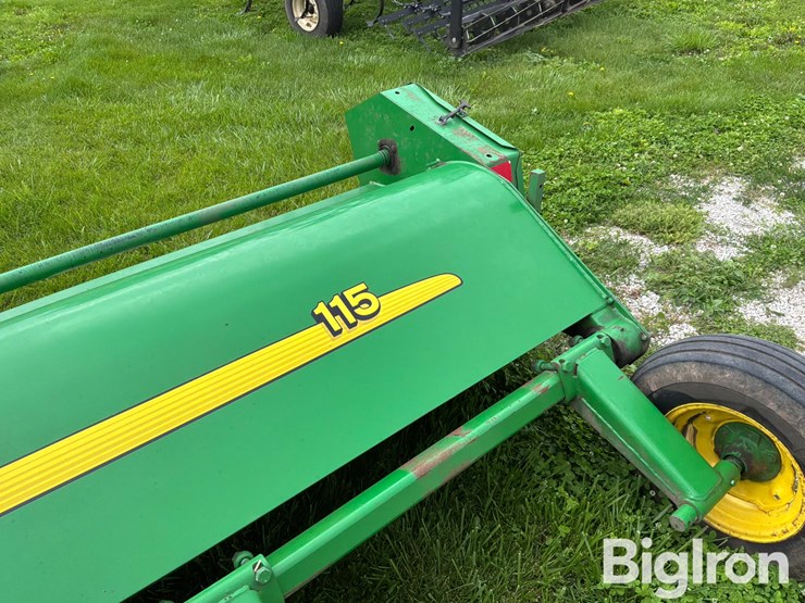 john-deere-115-image-18