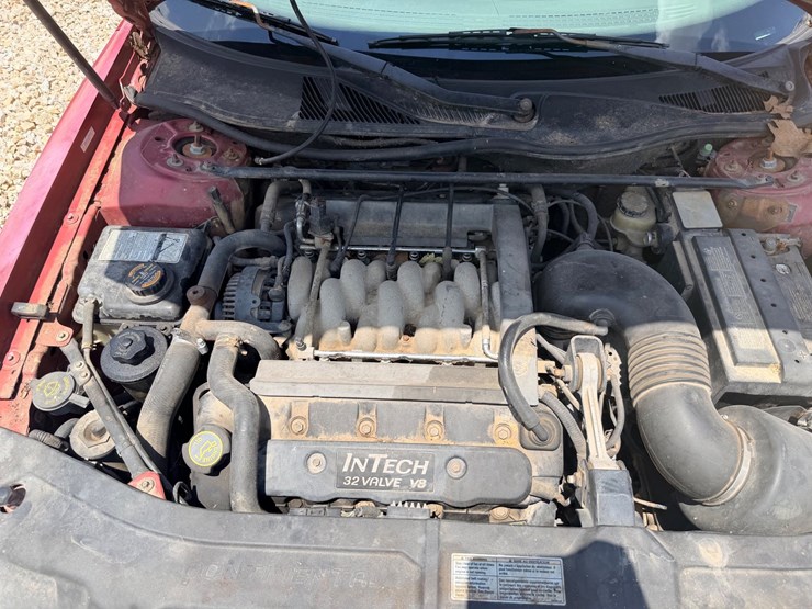 #25037-•-1998-lincoln-continental-passenger-car-image-22