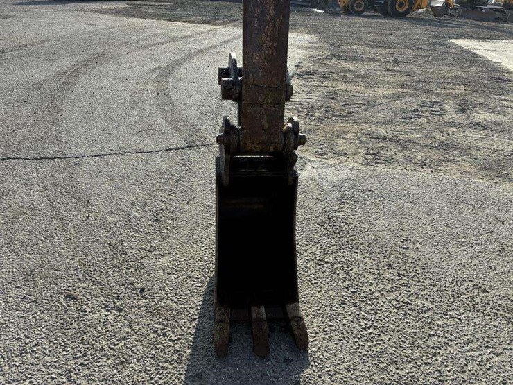 2017-deere-26g-image-7