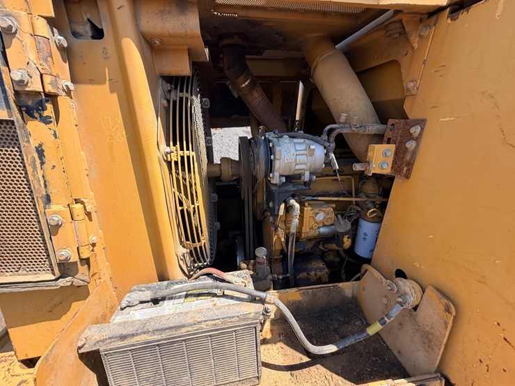 1994-caterpillar-953b-image-14