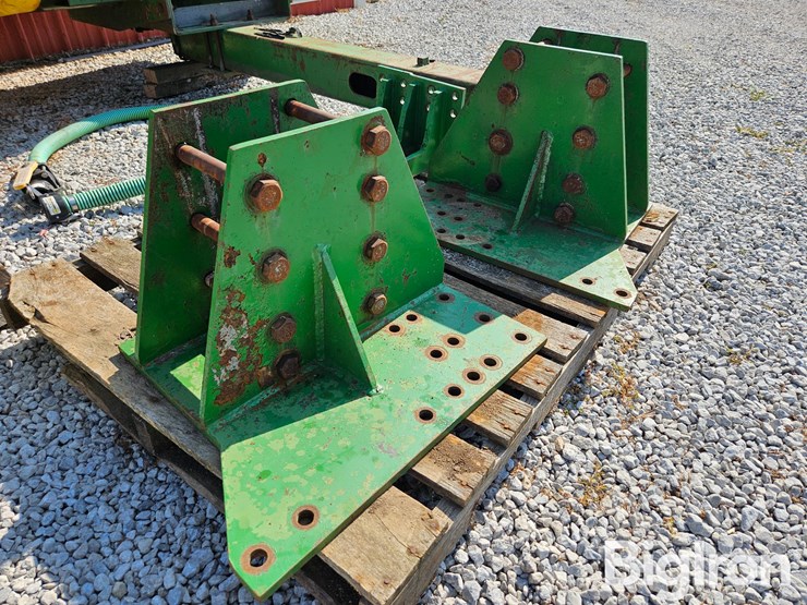john-deere-8400-image-15