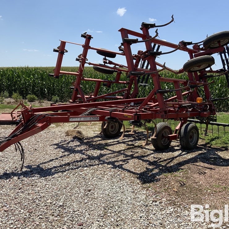 CASE IH 4300