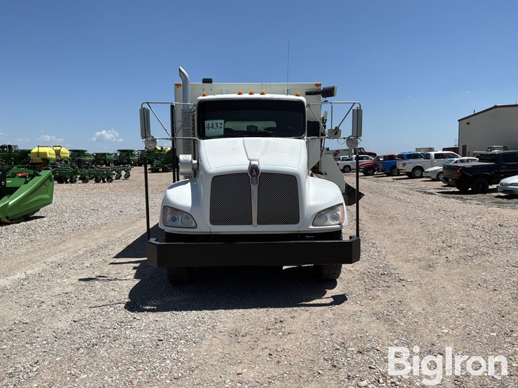 2016-kenworth-t370-image-2