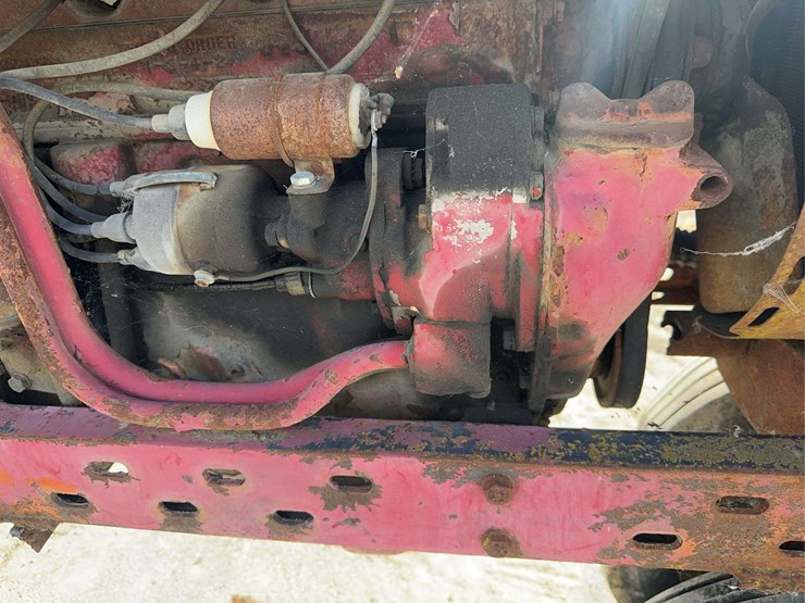 farmall-300-gas-image-10