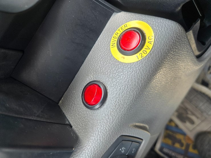 2019-ford-f150-image-43