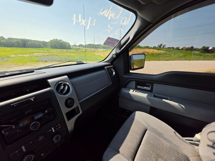 2012-ford-f150-image-26