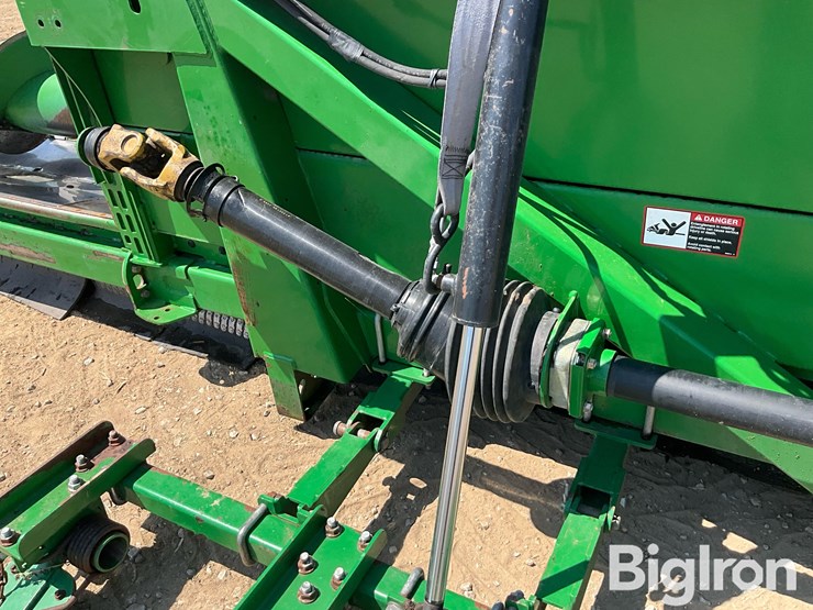 2010-john-deere-612c-stalkmaster-image-16