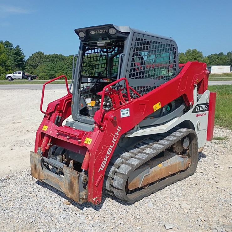 2023 TAKEUCHI TL10V2