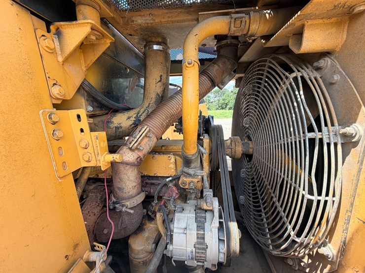1997-caterpillar-953c-image-22