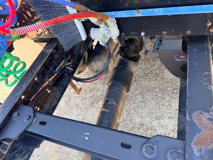 2010-kenworth-t800-image-66