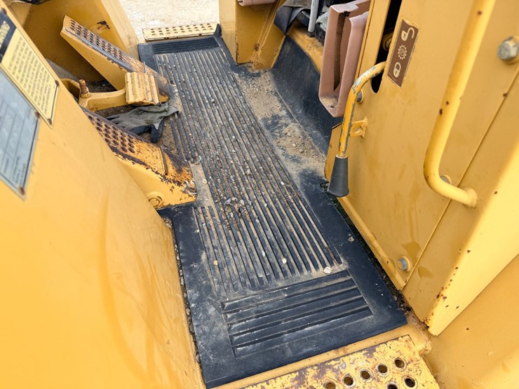 1985-caterpillar-963-image-54
