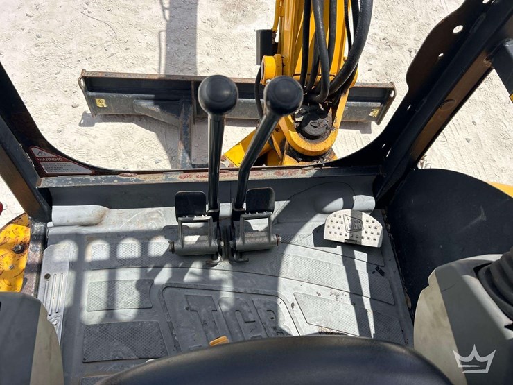 2005-jcb-8032-zts-image-17