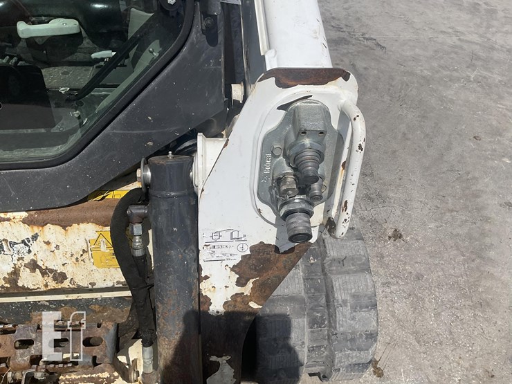 2021-bobcat-t595-image-13