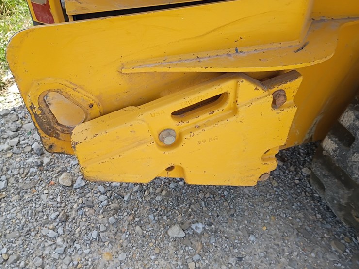deere-325g-image-60