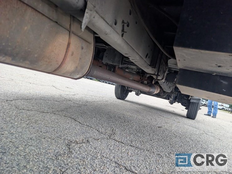 2015-ford-f550-image-21